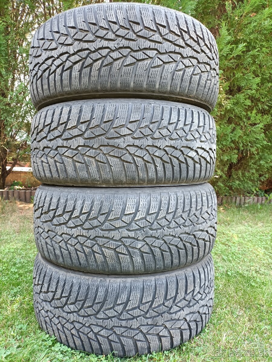 Zimné 225/40R18 NOKIAN