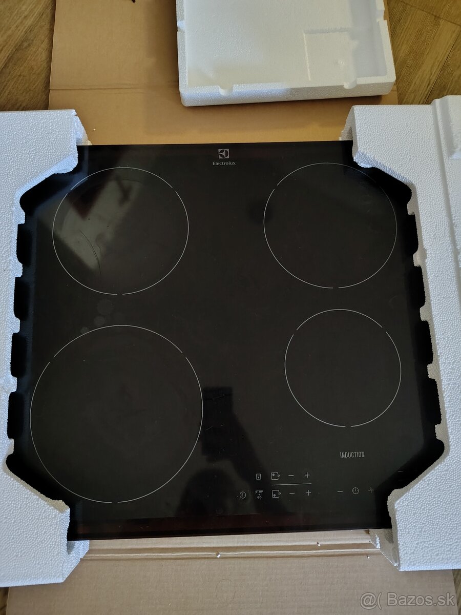 Indukčná varná doska Electrolux
