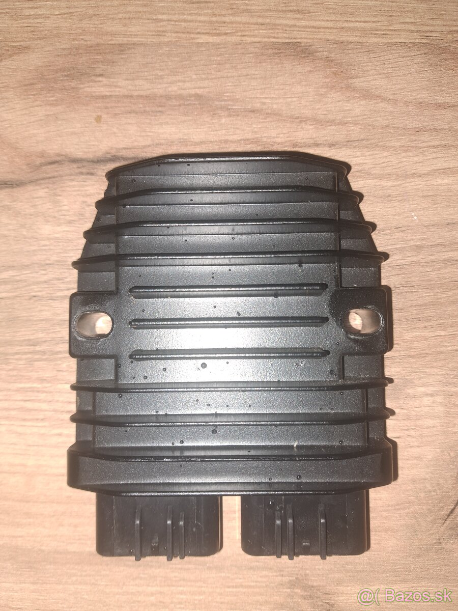 REGULÁTOR NAPÄTIA CF MOTO 500 GOES 625 01AA-177000