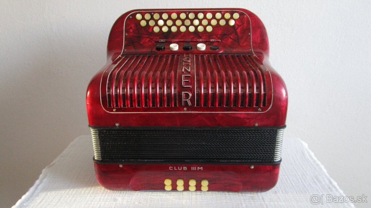 Heligonka Hohner 3 hlas