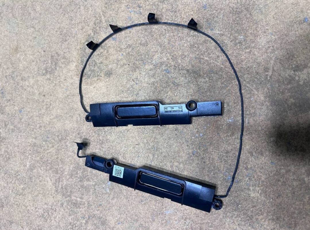 Predám použité repráčiky na notebook Dell XPS 15