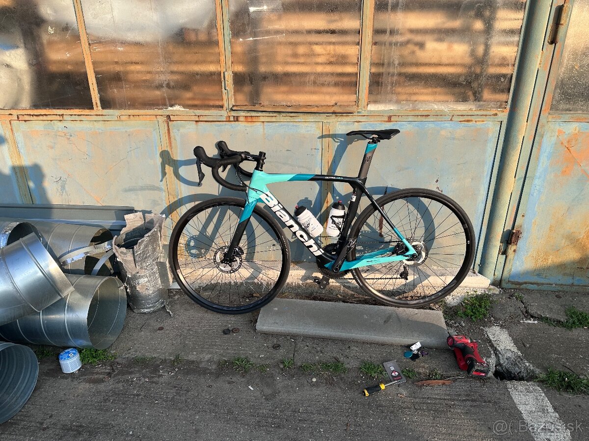 Bianchi oltre