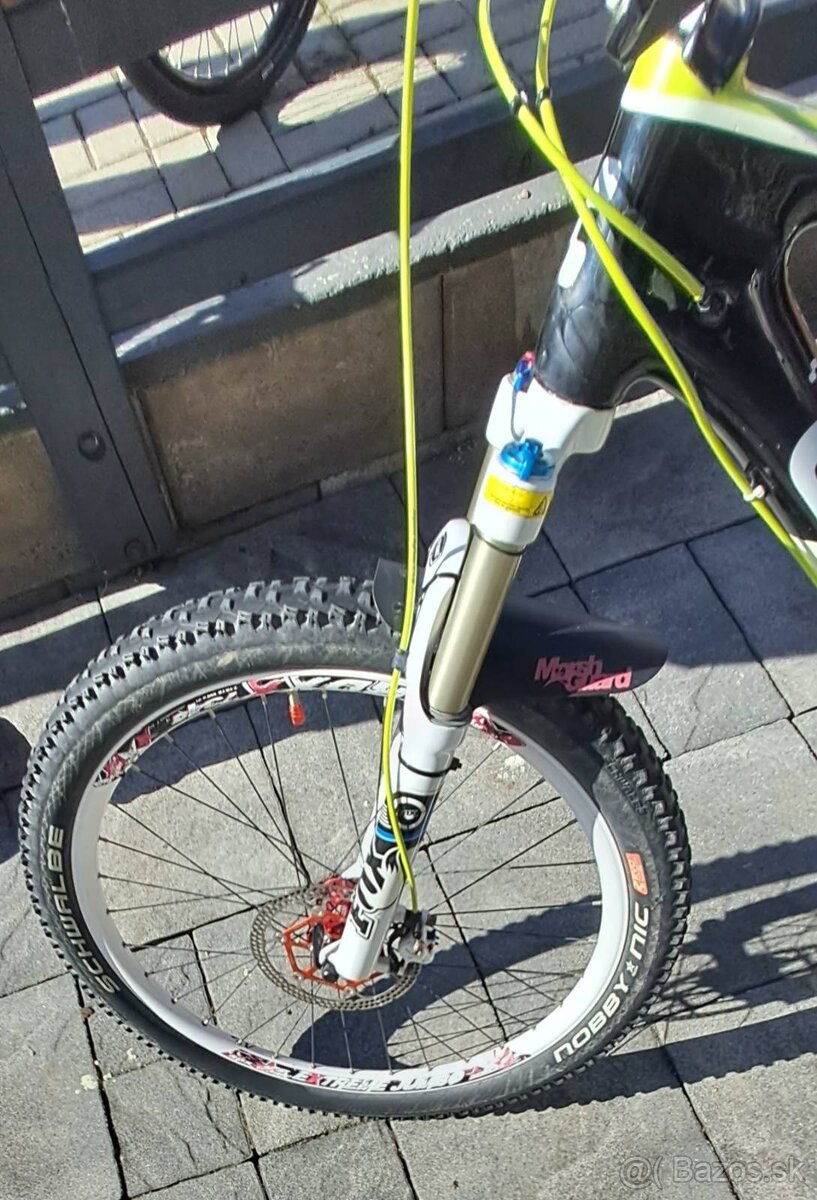 Predám celoodpružený bicykel CUBE