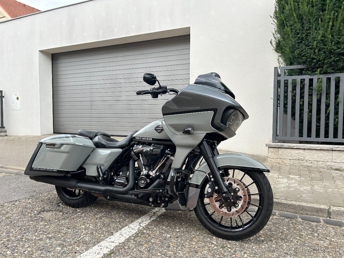 Harley Davidson Road Glide