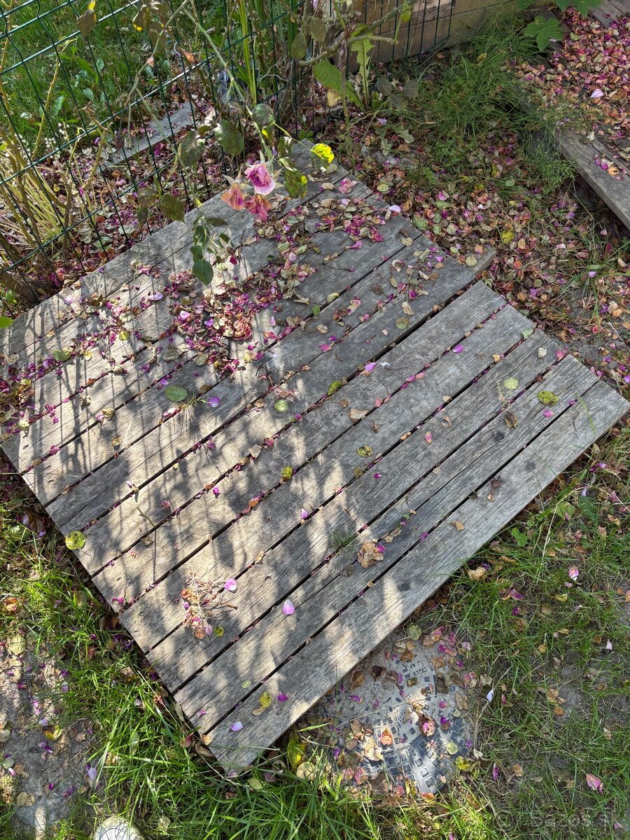 Darujem plne palety