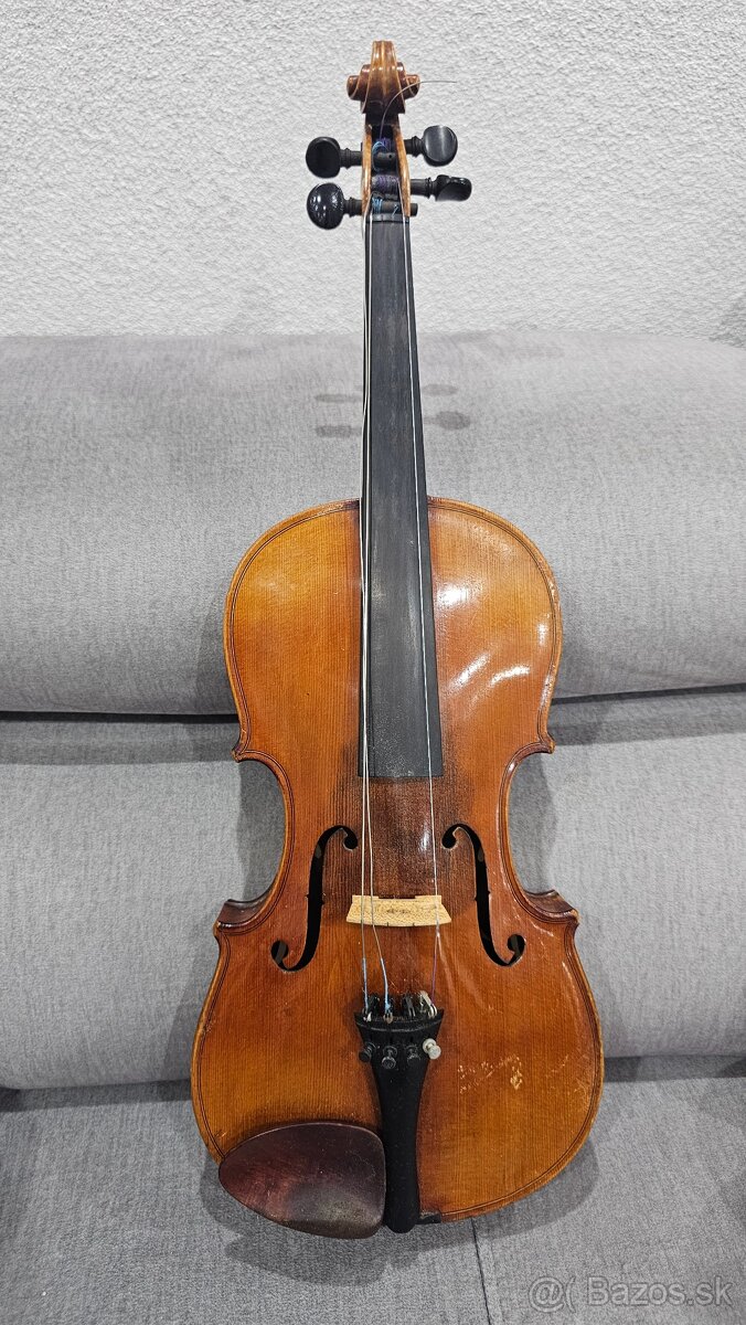Husle Stradivarius 1736