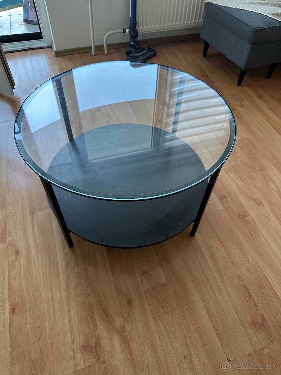 Konferenčný stolík Ikea, čierny 75cm