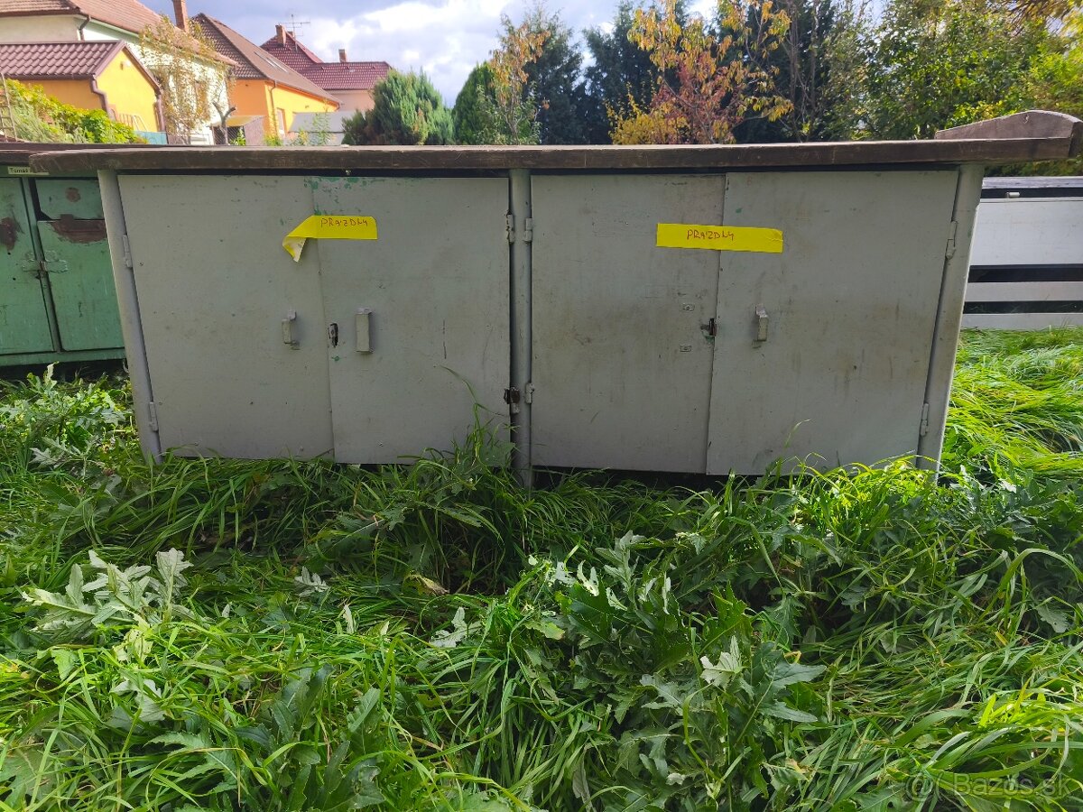 Predám pracovný stôl - ponk