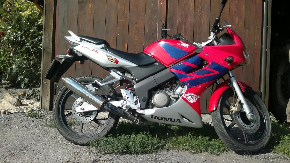 Honda cbr 125r