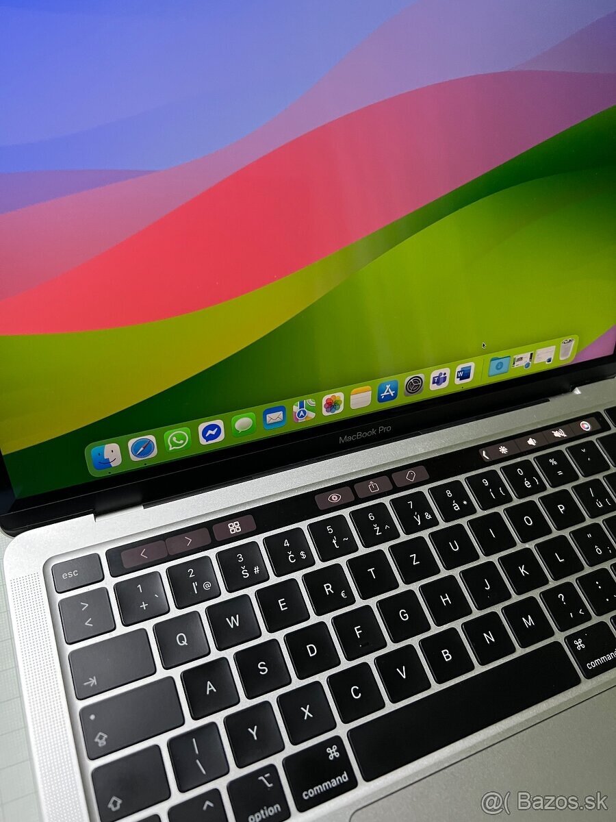 Predám Macbook Pro M2
