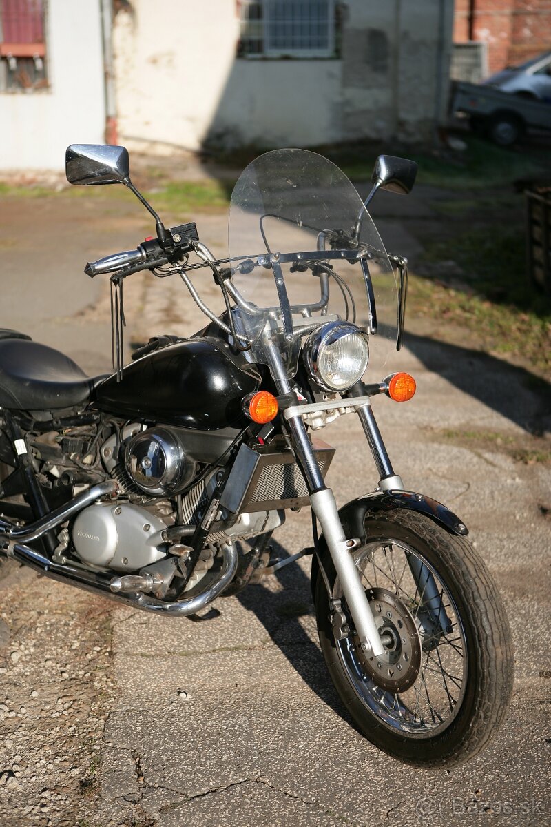Honda Shadow 125