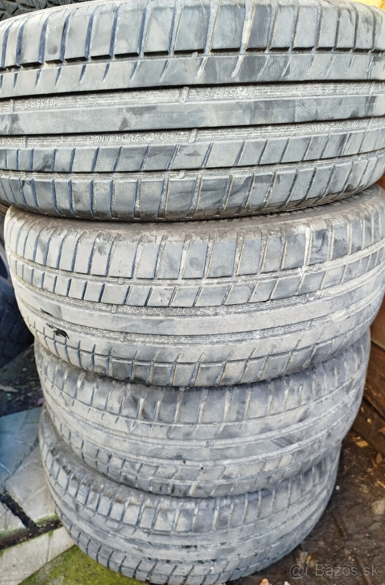 Predam jazdene letne pneu 195/55R15 Sebring 85V