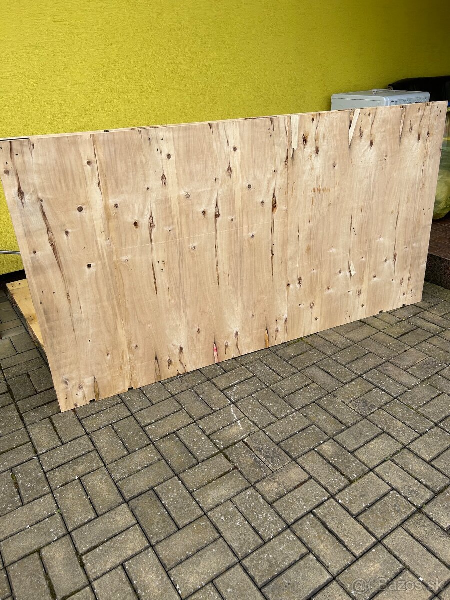 Predám drevené palety 213 x 112cm