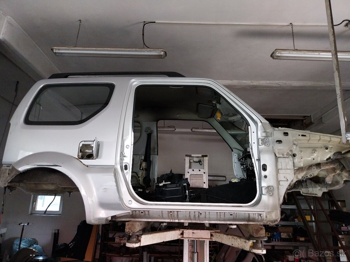 Suzuki Jimny - skelet karosérie bez korózie
