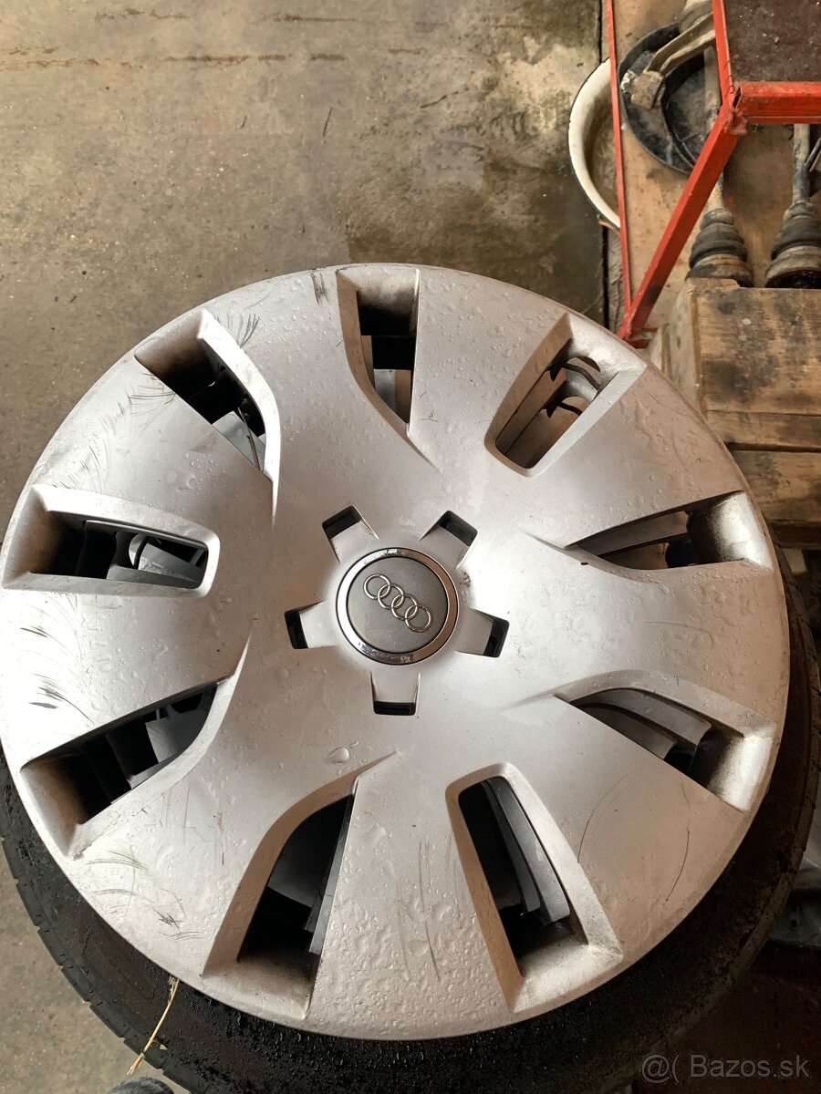 Predám plechové disky 5x112 r16 plu puklice