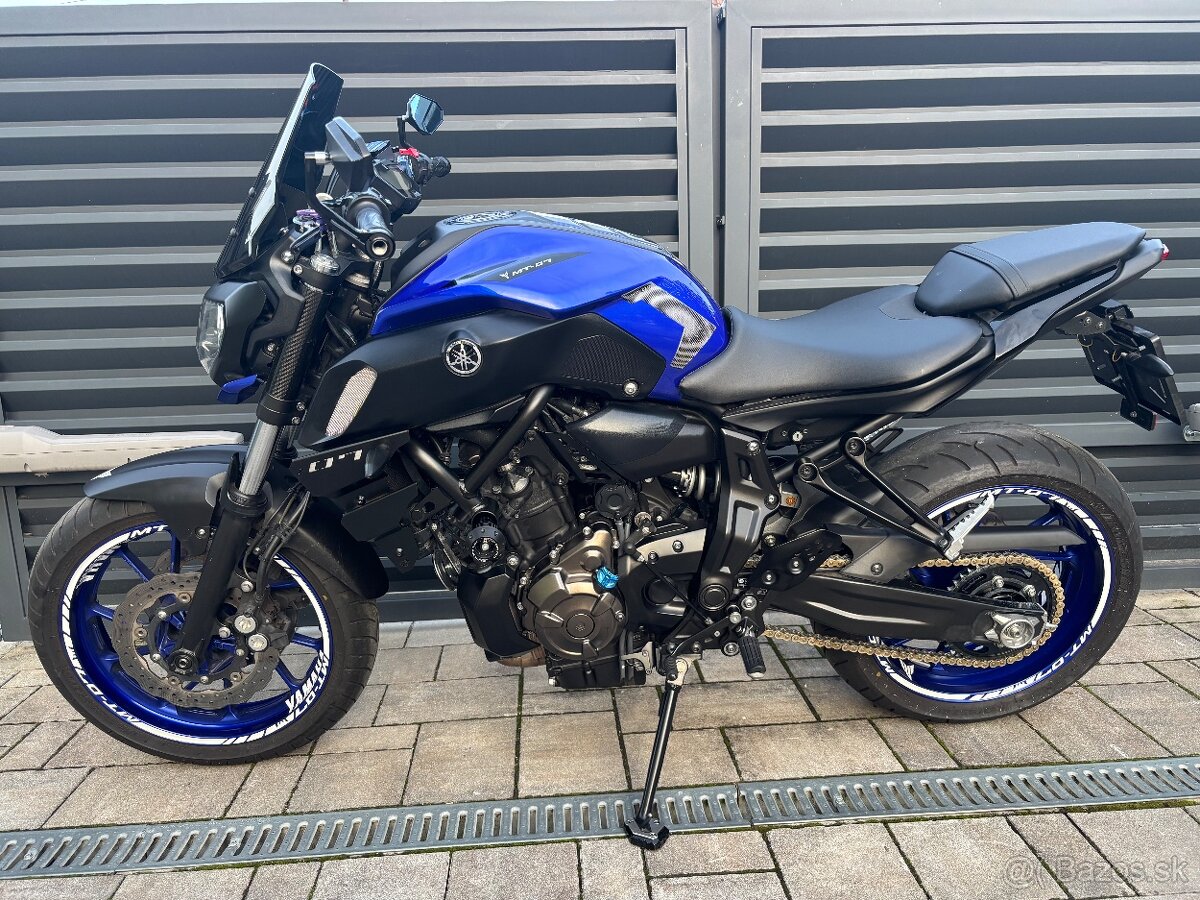 Yamaha mt07 Arrow abs