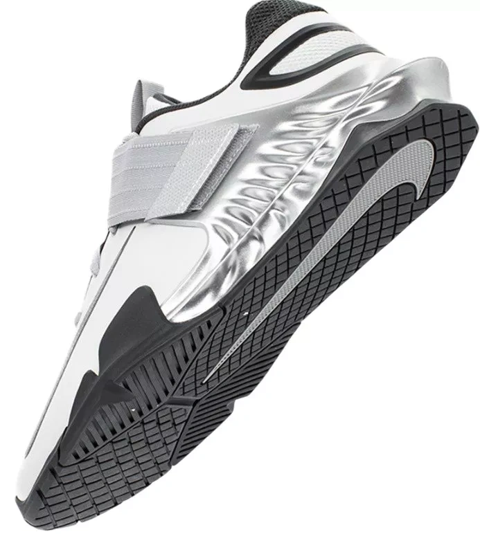 Nové vzpieracie topánky Nike 44,5 Nike SAVALEOS So Zárukou