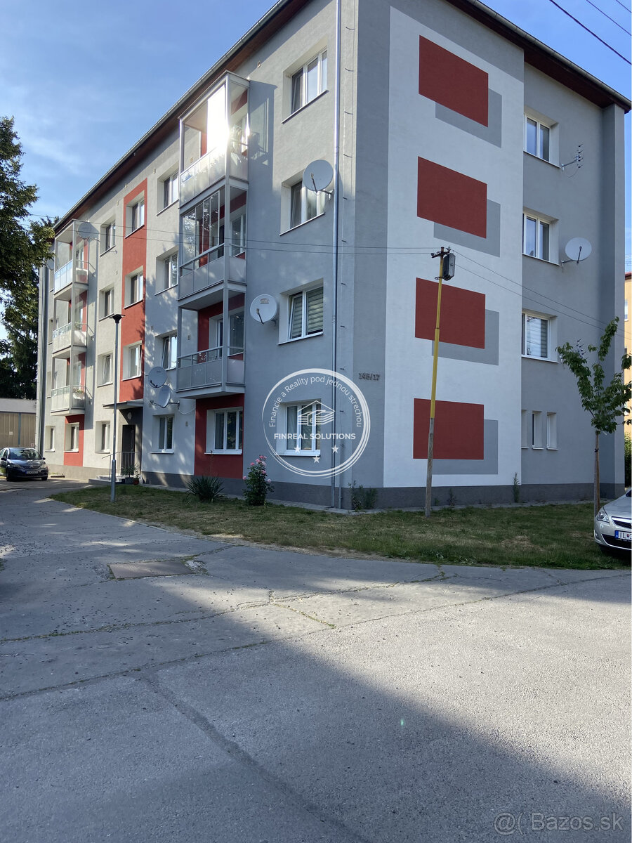 Na predaj byt v Ladcoch