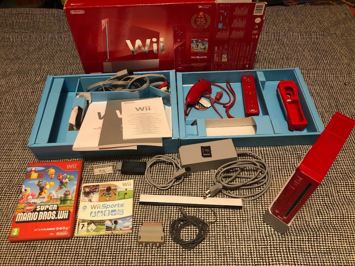 predam Nintendo Wii Red Anniversary Mario ed. a zbierka hier
