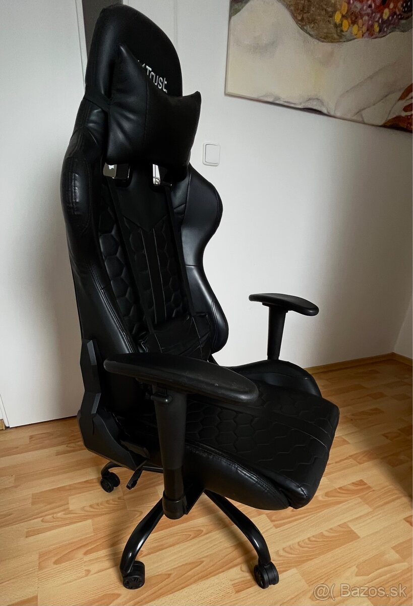 🪑 Predám hernú stoličku Trust Gaming GXT 708 Resto (čierna)