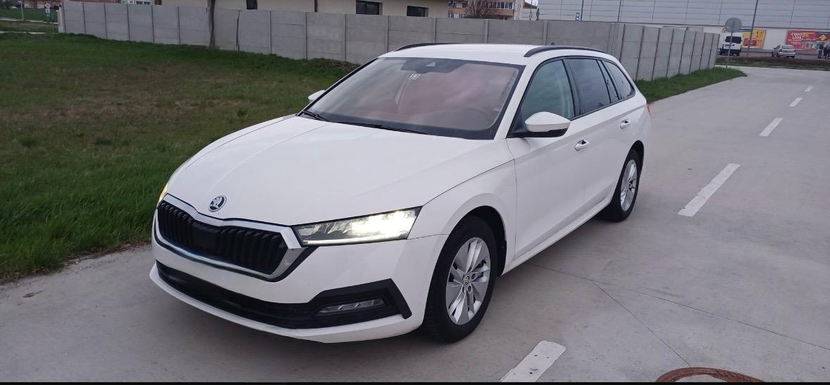 Predam Škoda Octavia 4 IV 2022 kupena SR