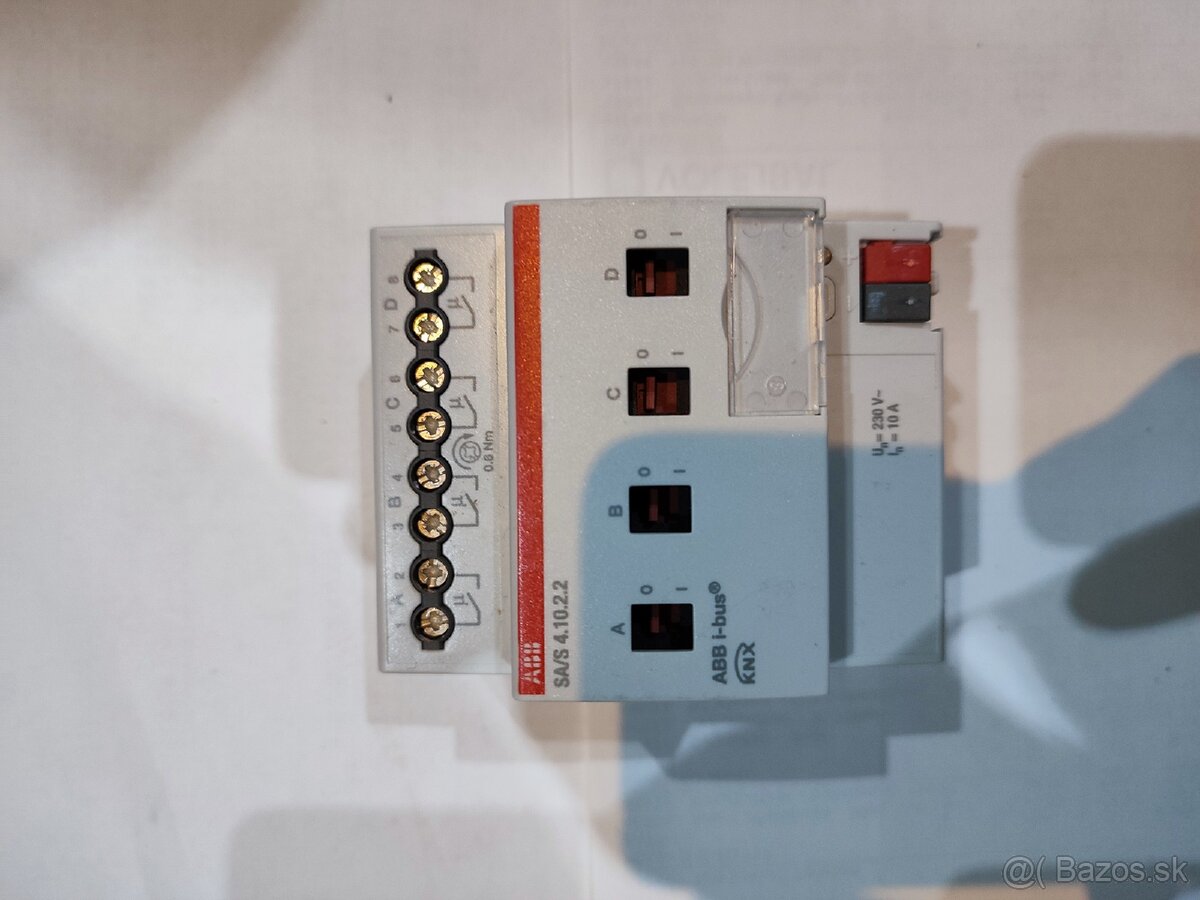 ABB SA/S4.10.2.2 KNX spínací aktor