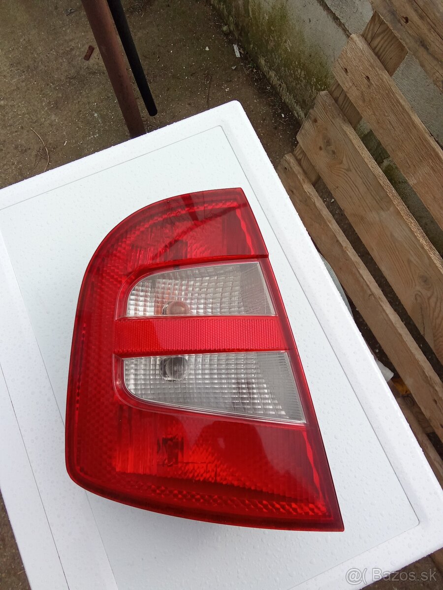 Zadné svetlo Škoda Fabia 1