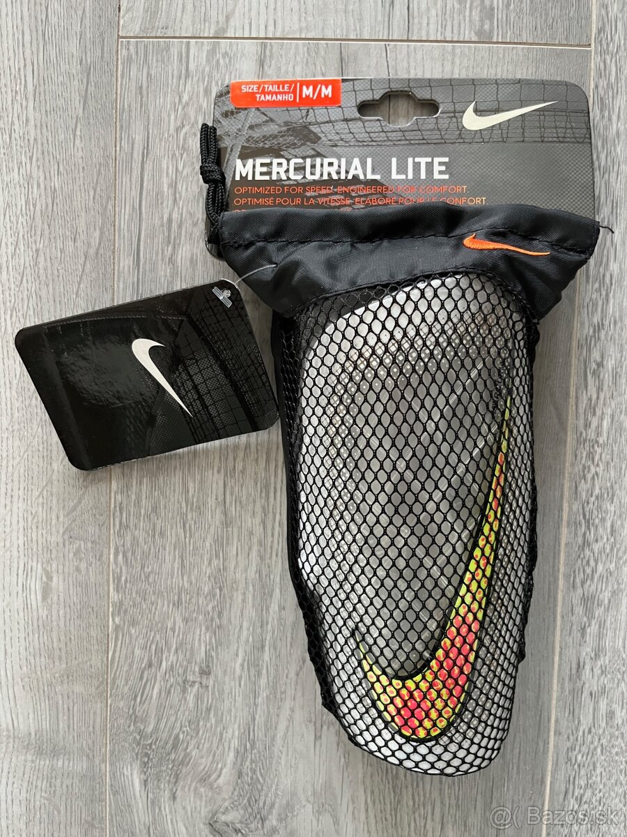 predám futbalové chrániče NIKE MERCURIAL LITE