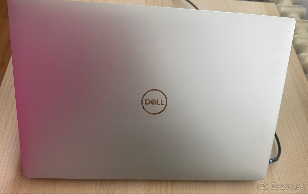 DELL XPS 15 9570