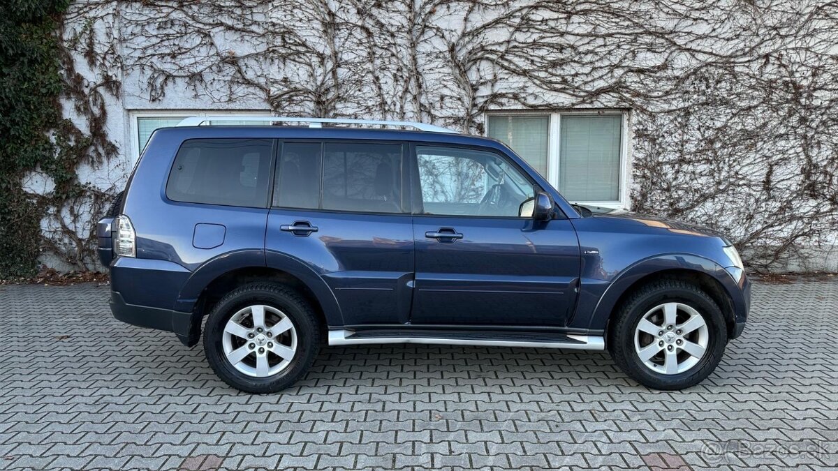 Pajero3,2Di-D LWB Dakar A/T
