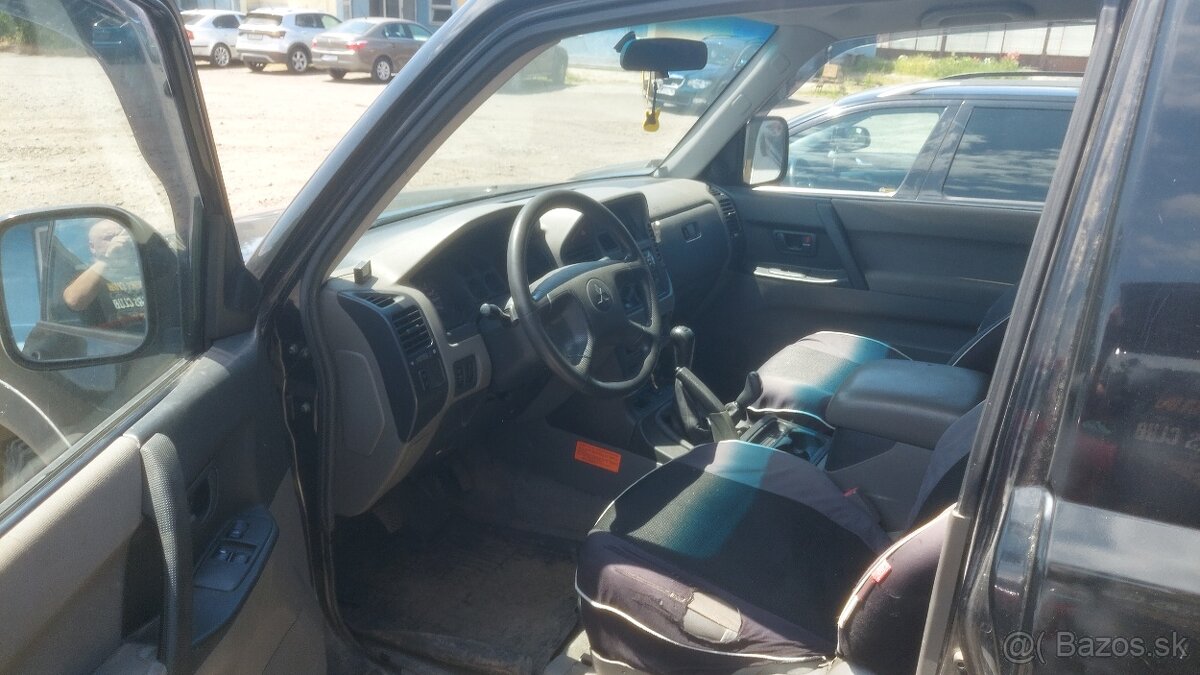 Mitsubishi Pajero 2002 2,5 TDi 73 kW