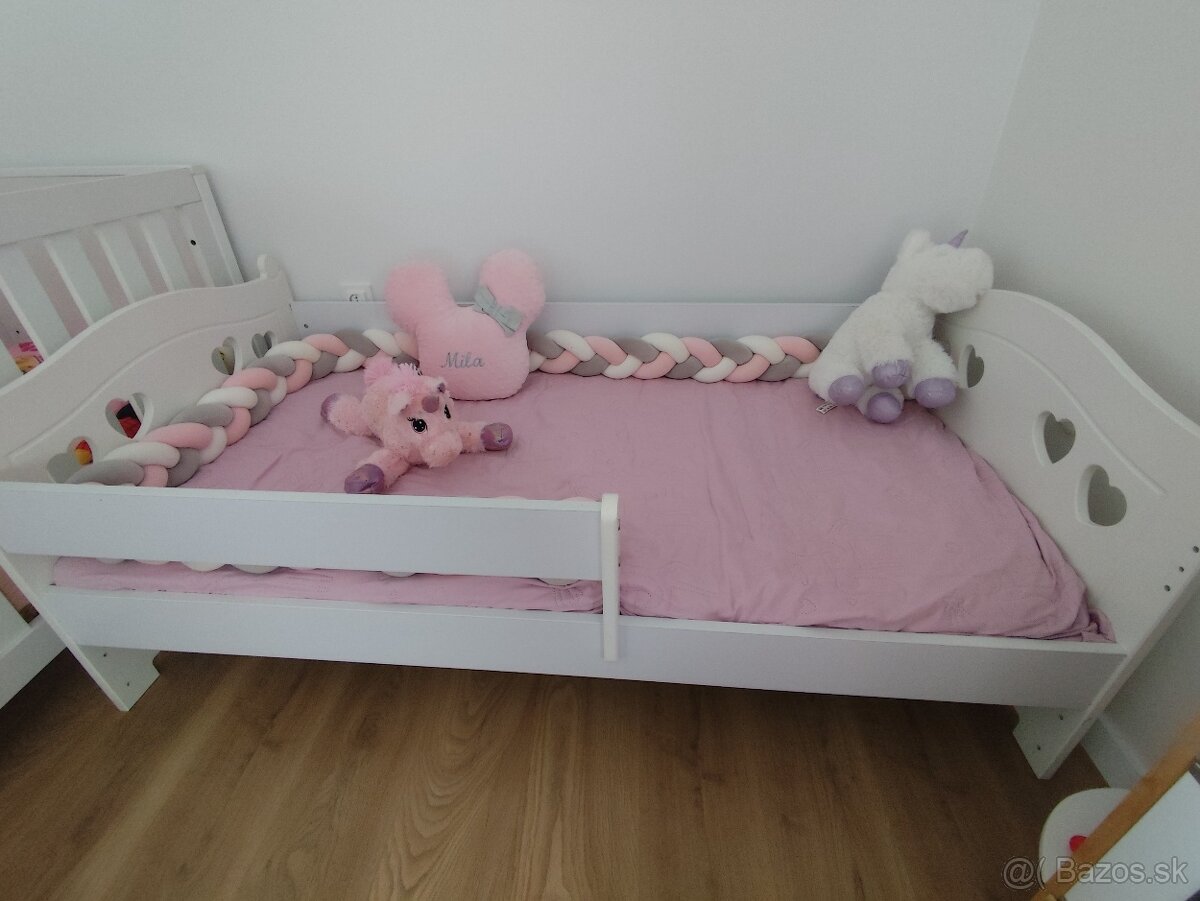Posteľ pre dievča - detský posteľ