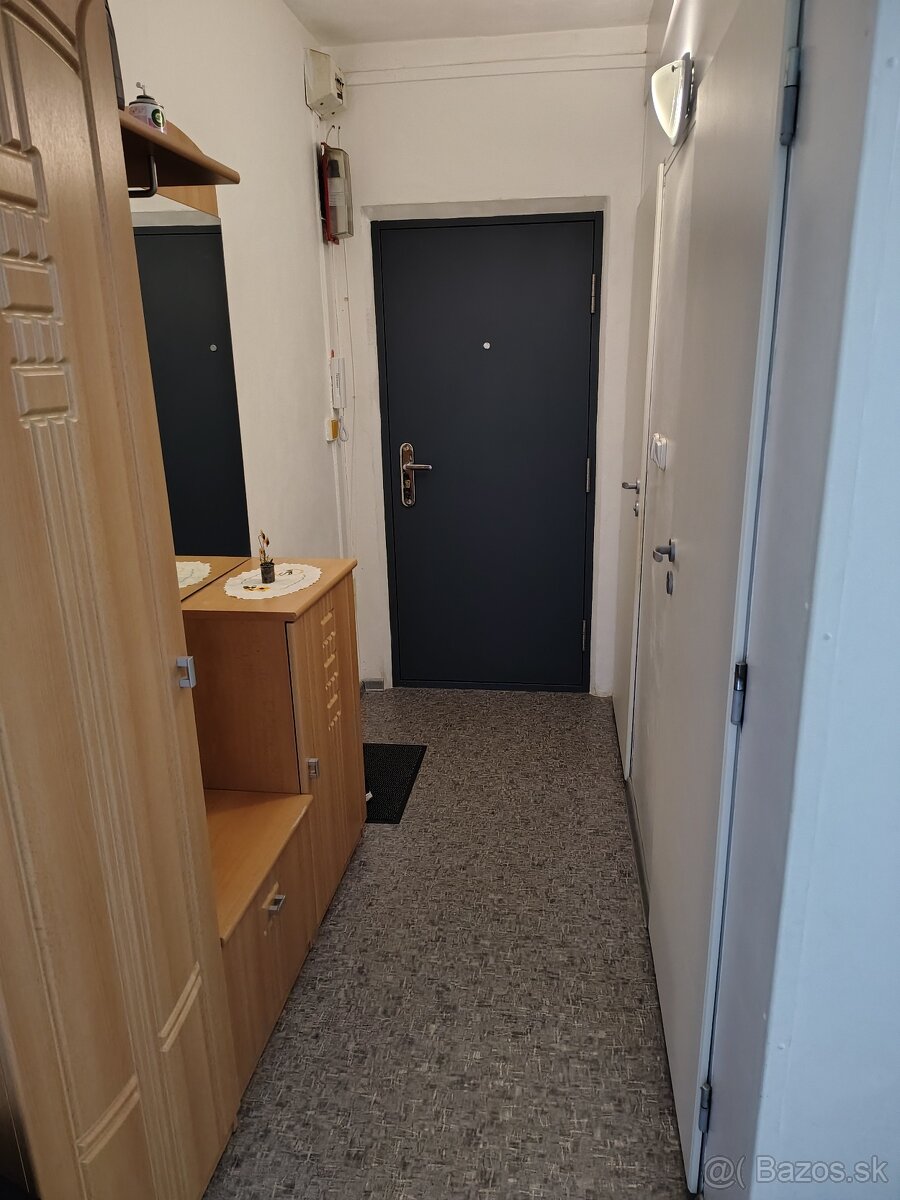 Jednoizbový byt v Lučenci