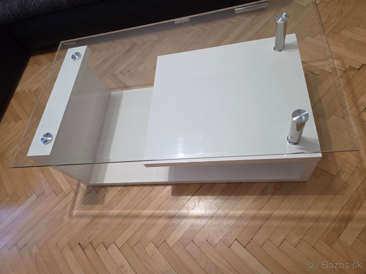 Konferenčný stolík