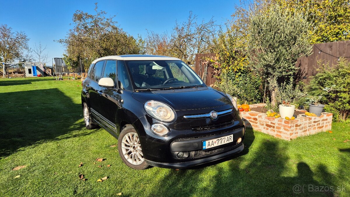 🇮🇹 Fiat 500 L Living , panoráma,