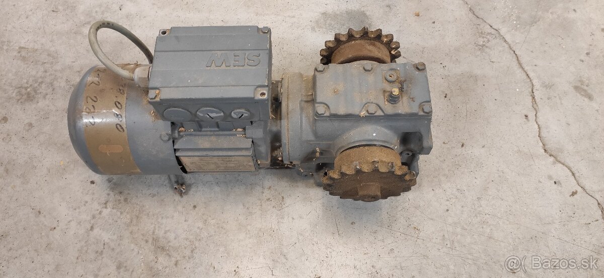 SEW EURODRIVE S47 DT71D4/BMG