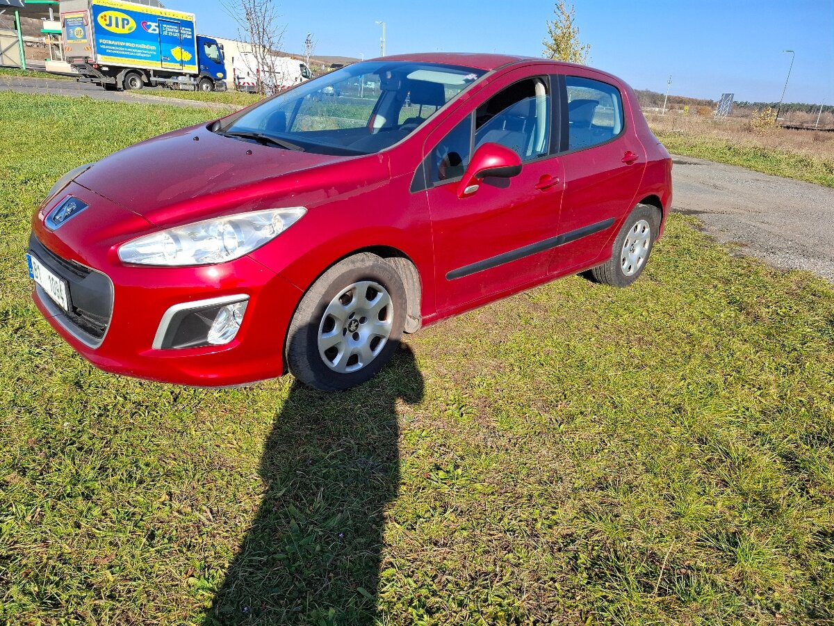 Peugeot 308 1.4 16v 72kw Klima Model 2012