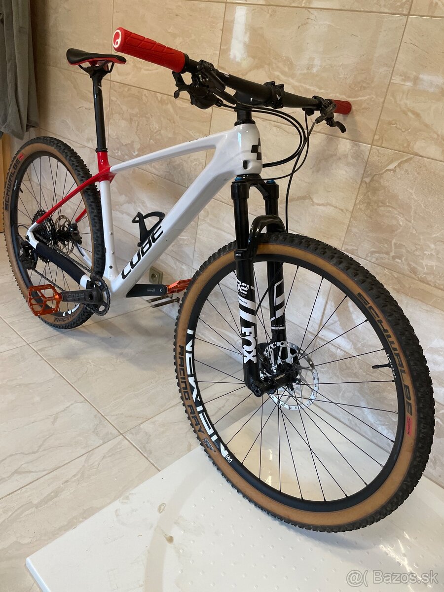 Horský karbonovy bicykel Cube Elite C:68x pro, vel. L