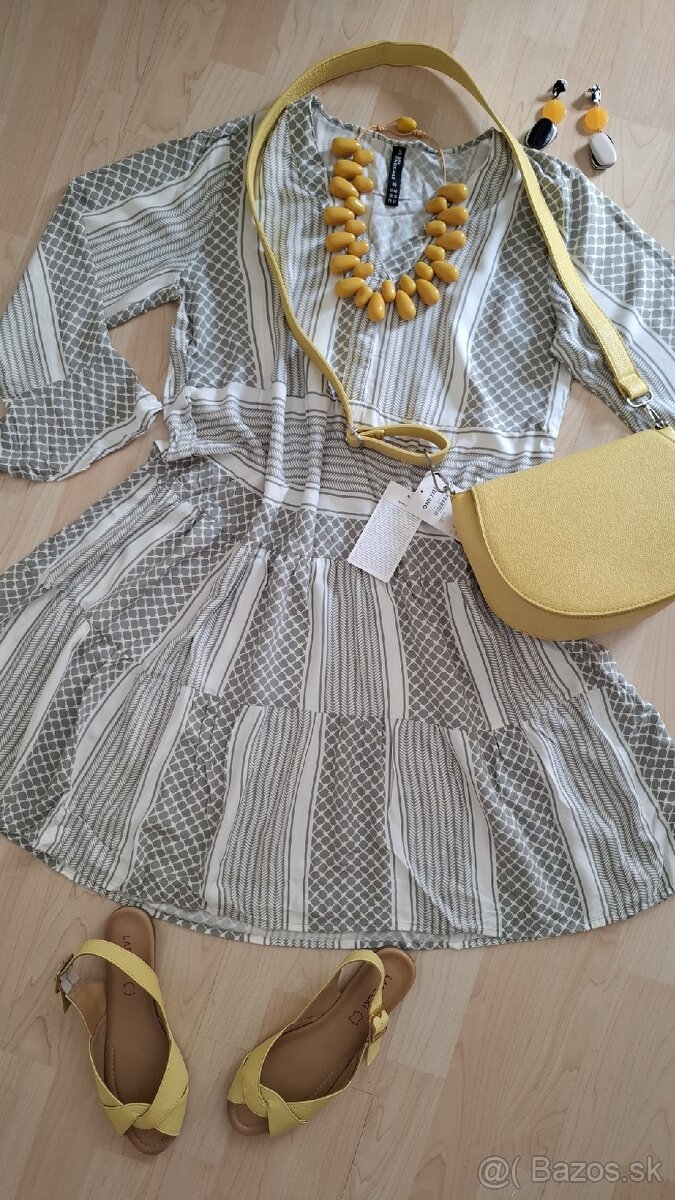 Šaty v.40,kabelka,nahrdelnik