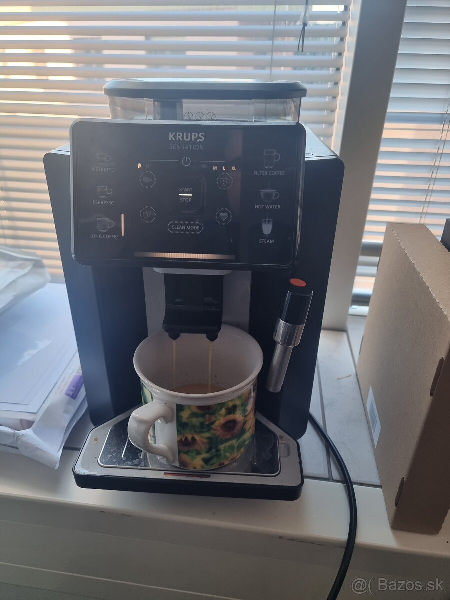 Predám kávovar KRUPS Sensation EA910A10 15mes zaruka