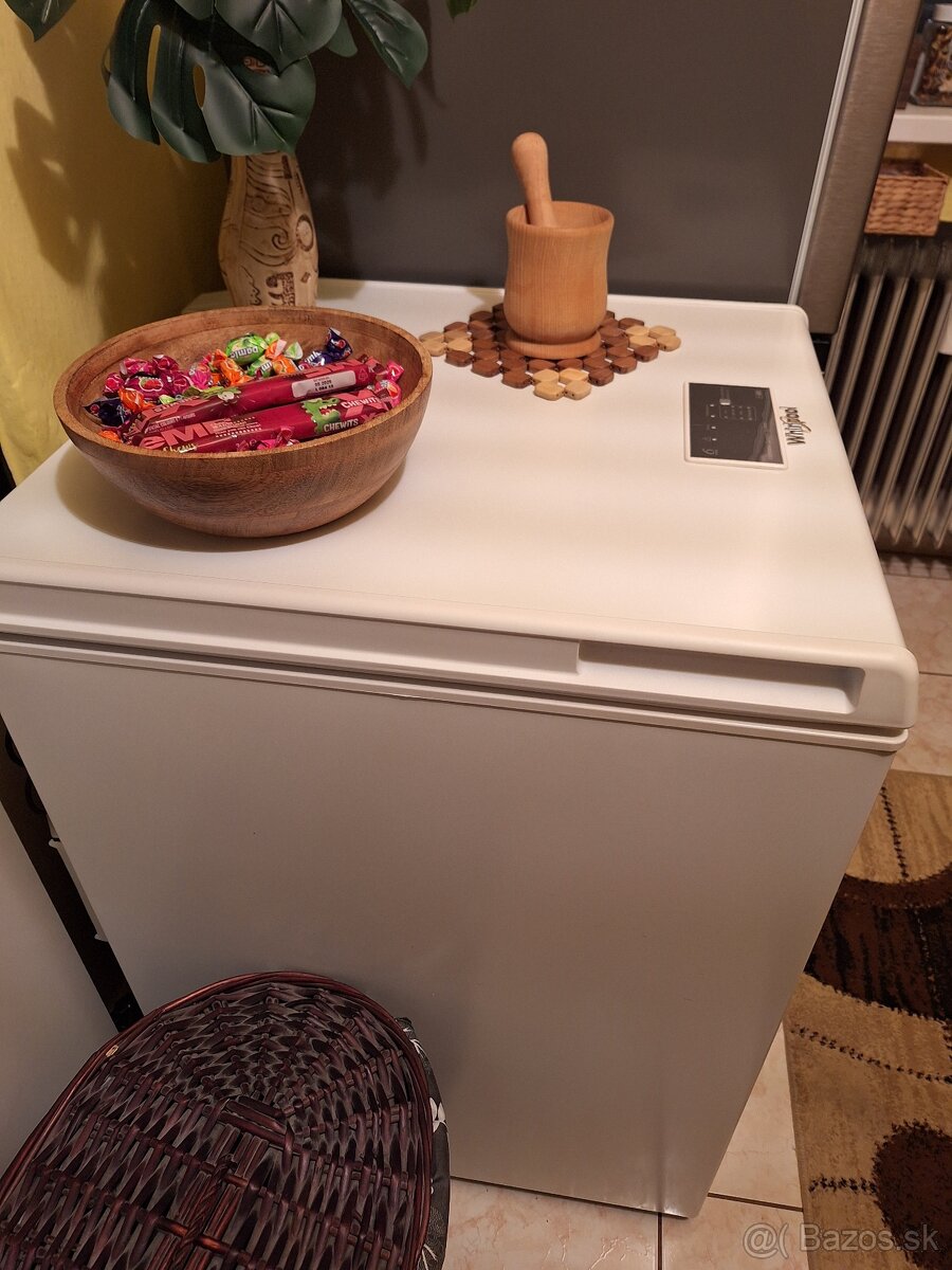 Whirpool chladiaci box