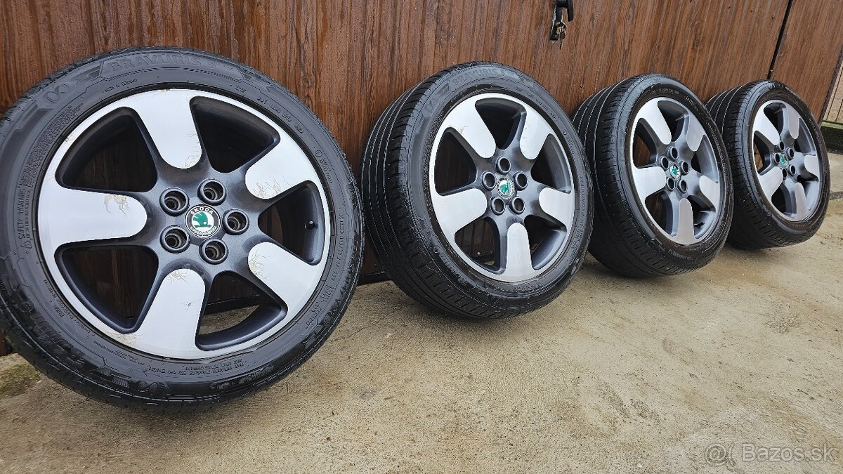 Komplet letnú sadu na ŠkodaScout 5x112 225/50 R17.