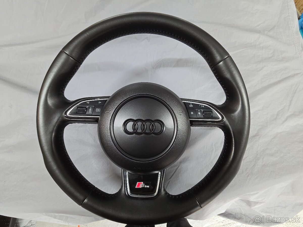 Audi volant