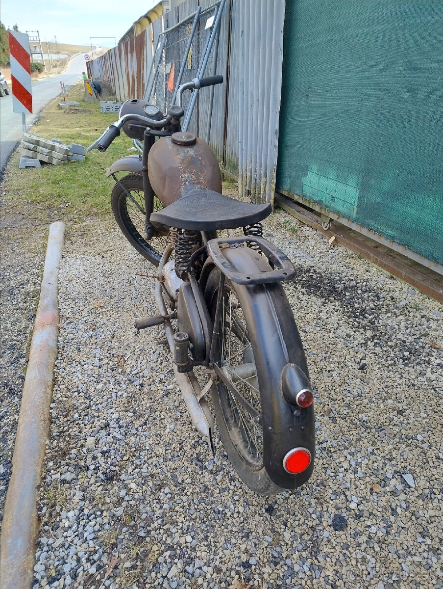 CZ 125t