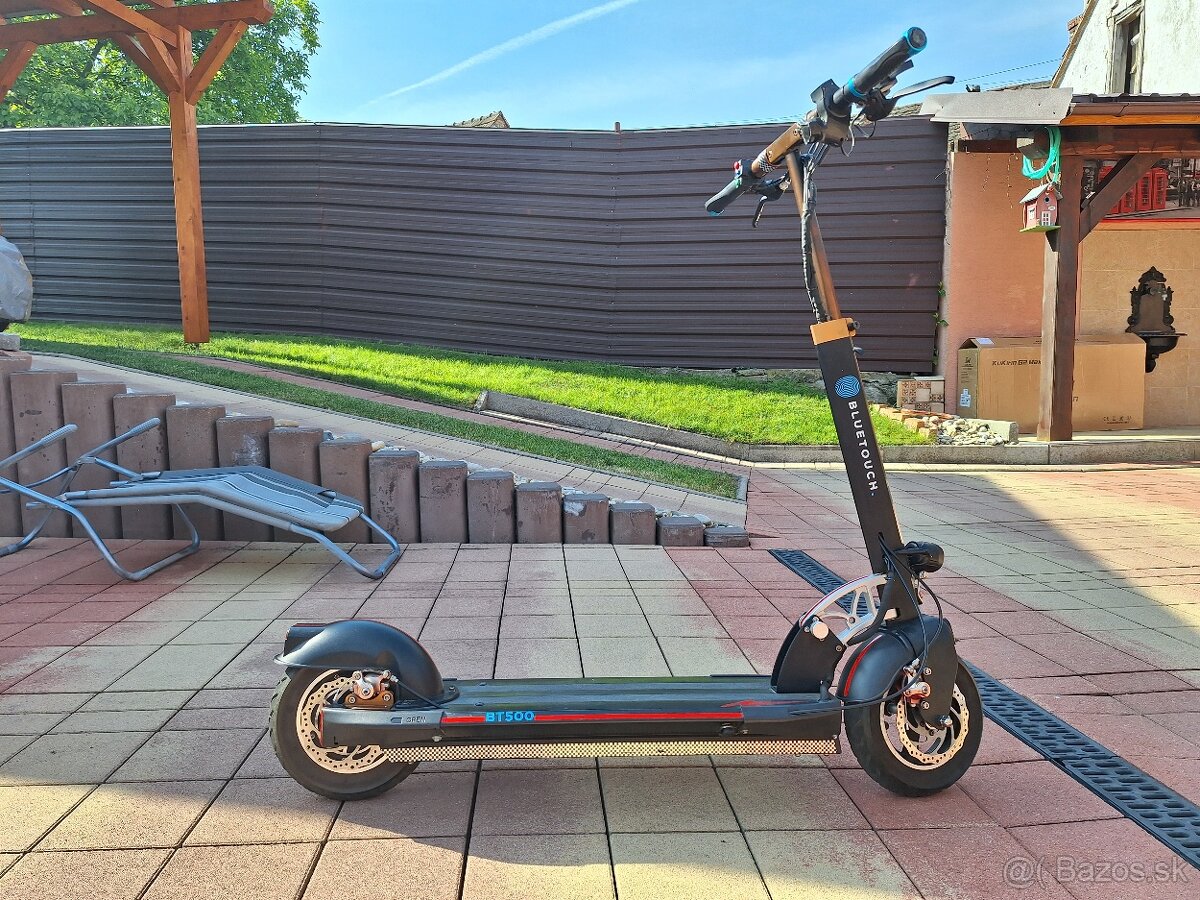 Predám kolobežku BLUETOUCH BT500