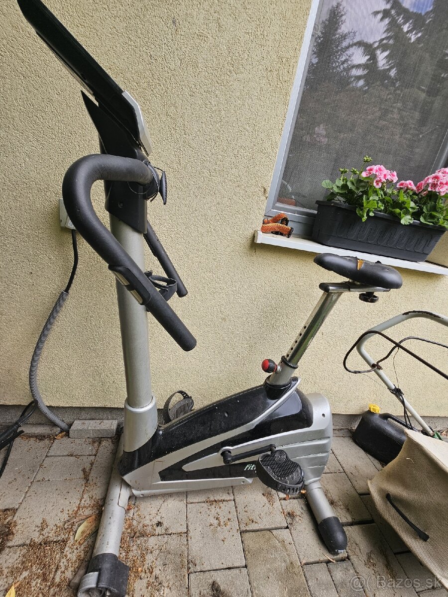 Darujem za odvoz stacionarny bicykel