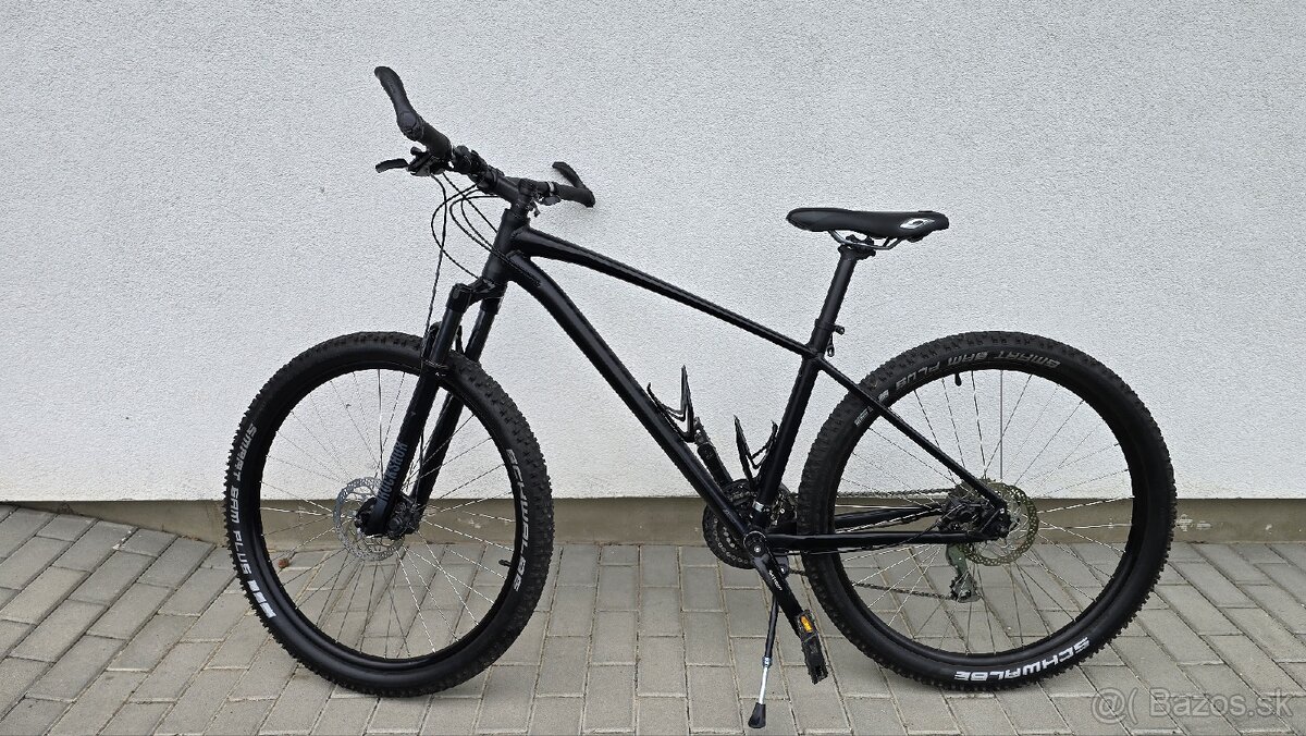 Specialized pitch