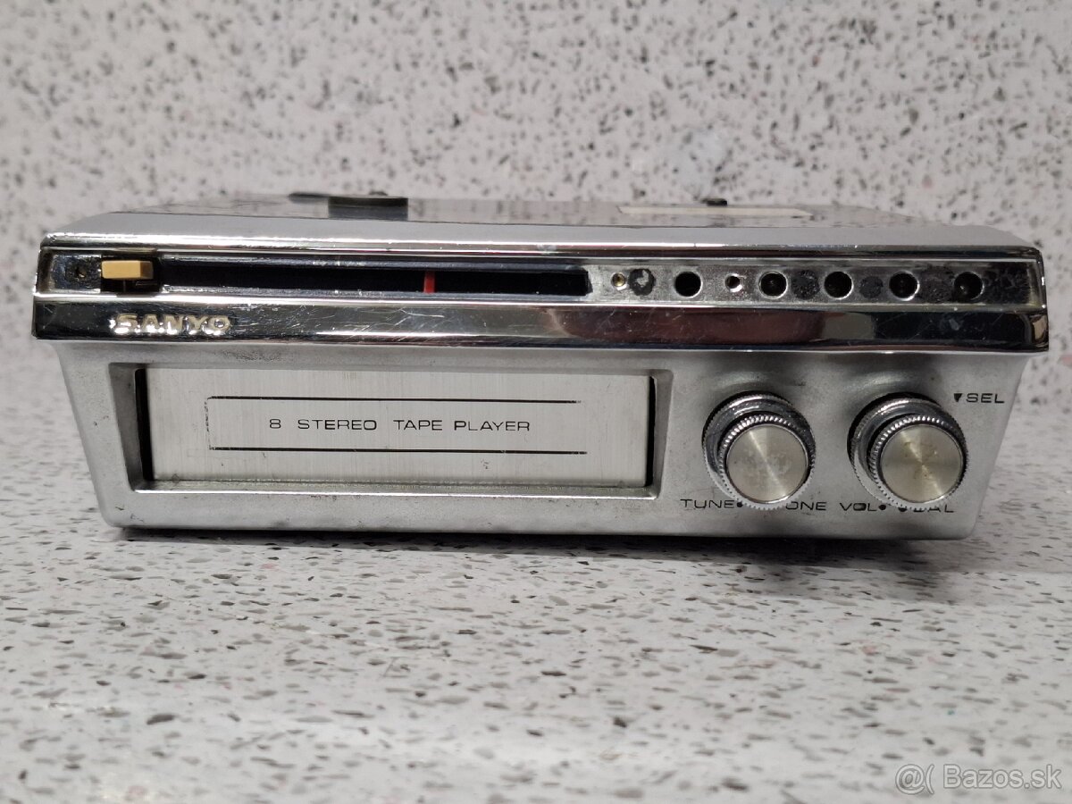 Rare 8-track 》Sanyo FT-821 》 magnetofon 》vzácne autorádio