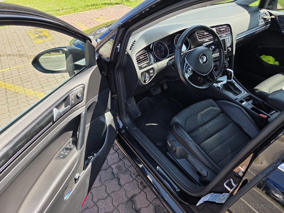 vw golf kombi 7