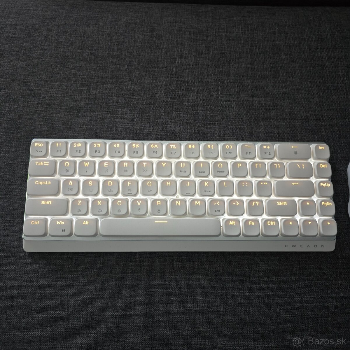 EWEADN MK68 KLÁVESNICA